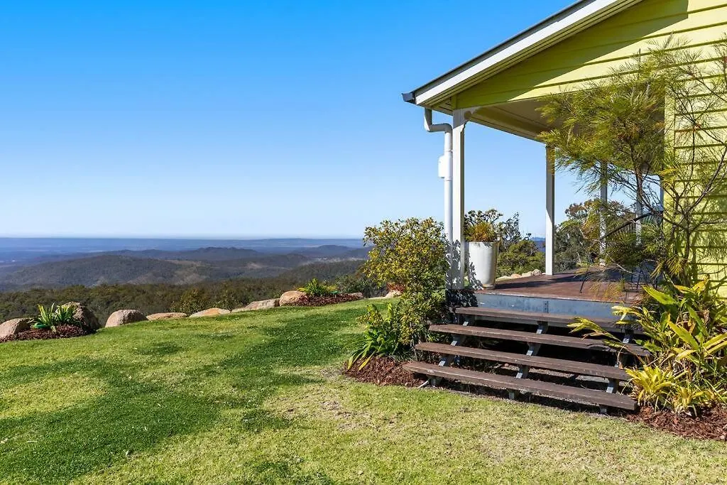 The Quince Cottage - 3 Bedrooms Ravensbourne 0*,  Australia